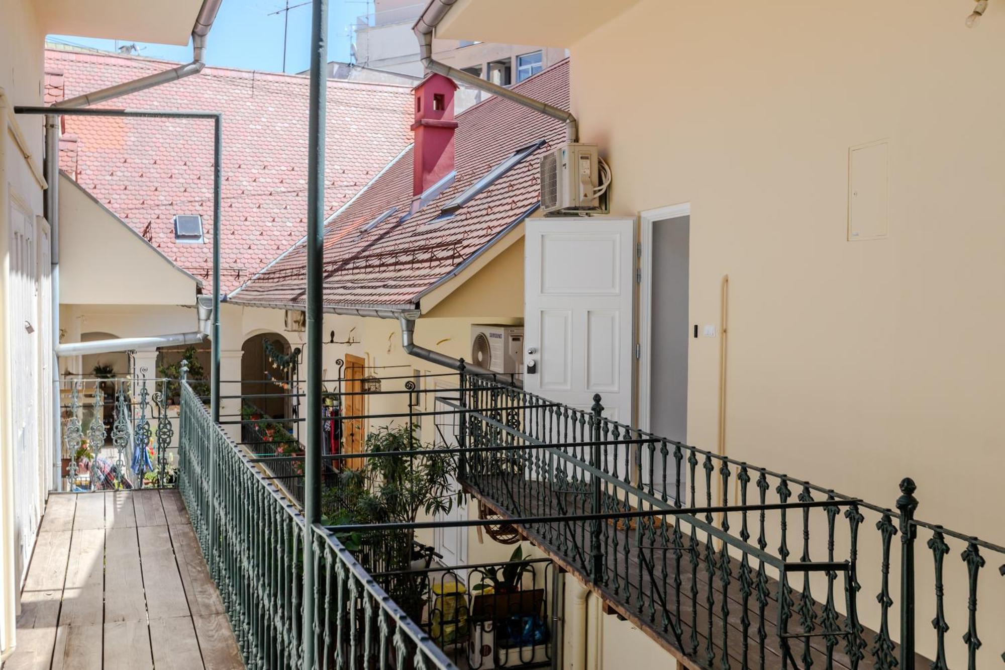 Apartment Nikola 4* زغرب المظهر الخارجي الصورة